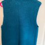 Embroidered knitted sleeveless top Image 3