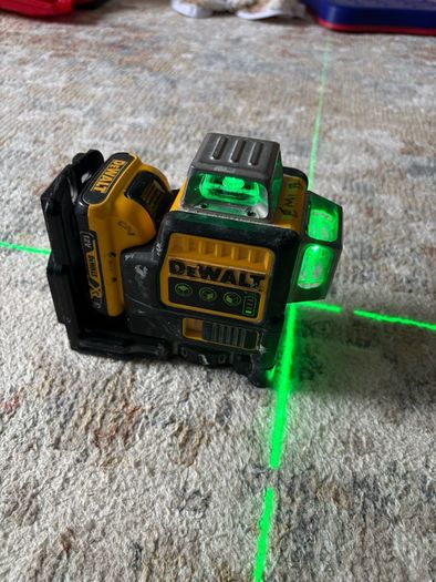 DeWalt Laser Kit + Free Hilti Laser