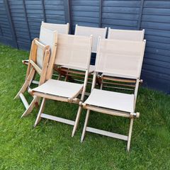 6 hard wood folding garden chairs - good condition