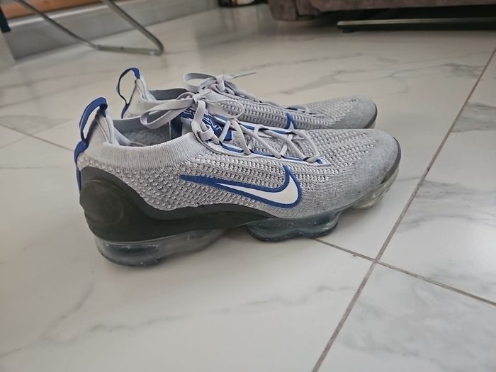 mens size 9