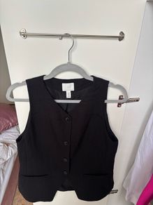 H&M black fitted long
