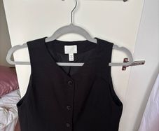 H&M black fitted long