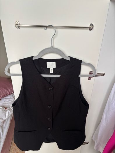 H&M black fitted long