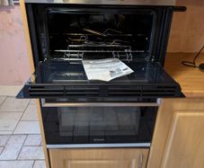 Oven