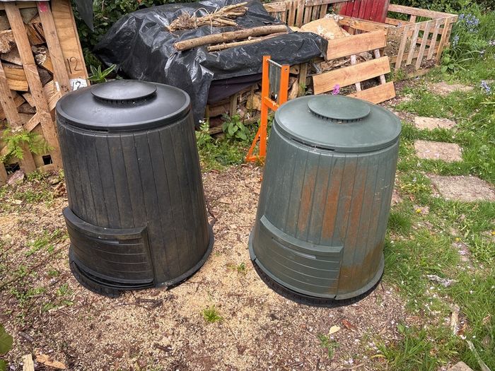 2 compost bins FREE