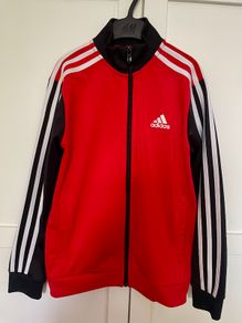 Boys Adidas top size 9/10 years old
