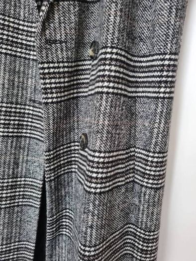 Checked coat size 8 perfect condition