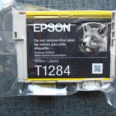 Printer ink cartridge, Yellow ink, Epson printer ink, New