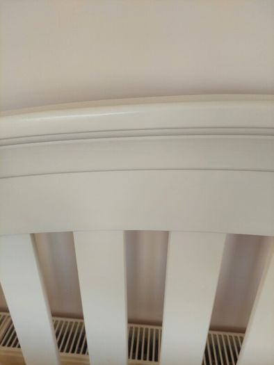 baby cot