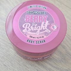 Soap & Glory Berry & Bright Body Scrub 200ml Unopened