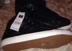 For sale size 5 high top boot runners