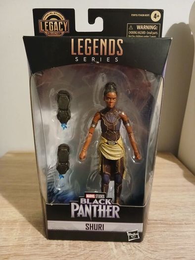 Marvel Legends Shuri
