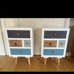 Bedside lockers x2