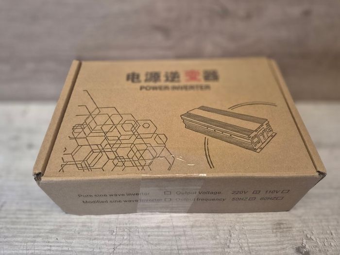 500W Uk/EU Plug Car Power Converter, DC 12V to 230V AC, Portable Power Inverter with Temperature Control Fan