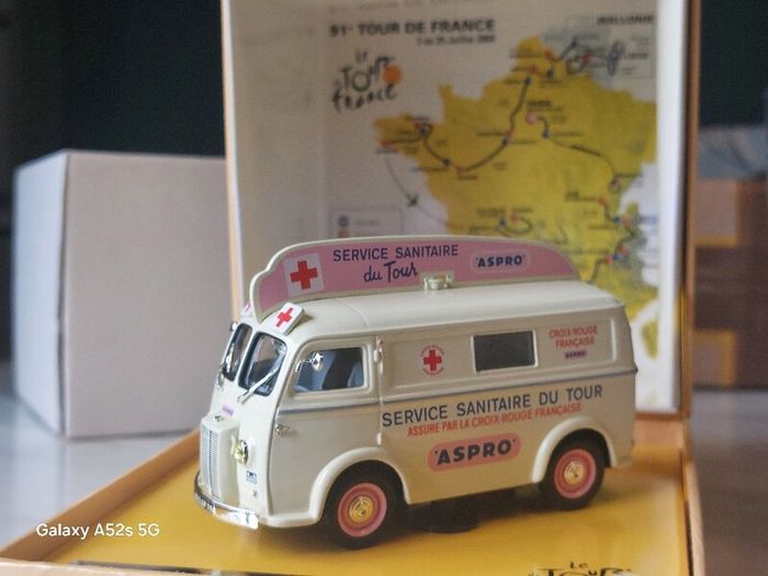 Norev 1:43 Scale Peugeot D3A Ambulance "Service Sanitaire du Tour de France / Aspro" Limited Edition Box Set.
