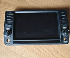 Discover Navigation Pro 8" Media Display