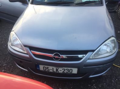 opel corsa for parts can send wit fastway