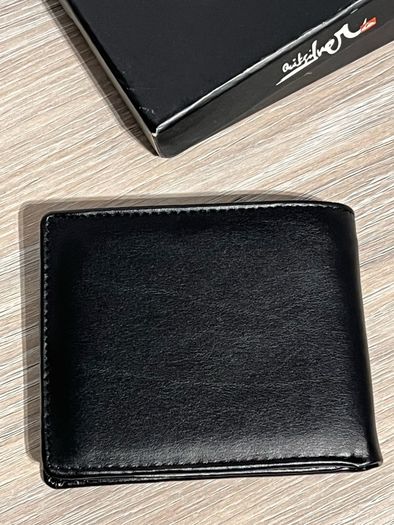 Men's Quicksilver Wallet New Unused