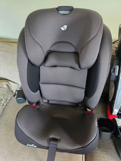 2 joie car seats