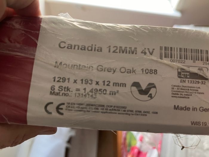 canadia 12mm laminate