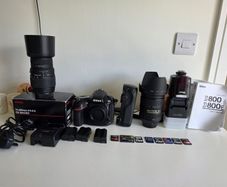 Nikon D800 fx bundle 2 lense, 1 flash, sd&cf memory cards, 2 camera bag BUNDLE