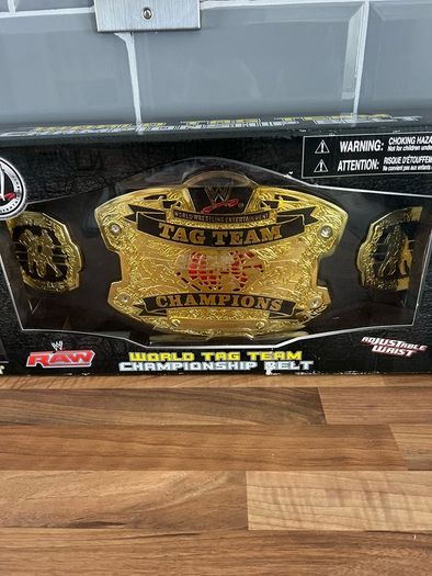 WWE Randy Orton & Edge Action Figures w/ Tag Team Championship Belt