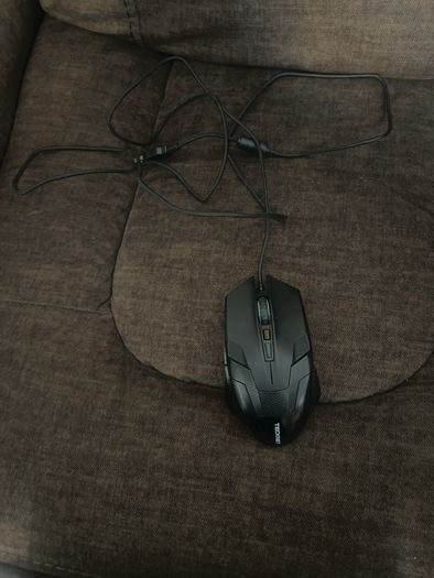 keyboard and mouse for gaming. 2m long wired tecknet mouse with dpi button up to 3600dpi