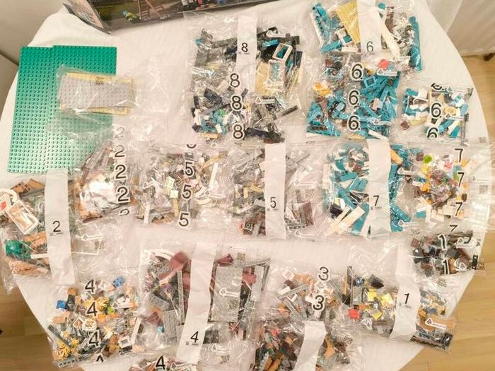 Retired Lego 10270 Bookshop - Brand New - Open Box