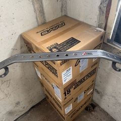 jzx100 chaser TRD strut brace