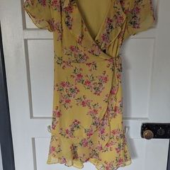 Yellow sundress