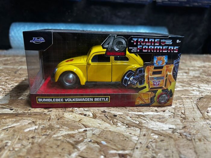 Bumble Bee Volkswagen Beetle Transformers Hot Wheels