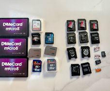 SD & MicroSD Cards & Adapters & Storage (Misc)