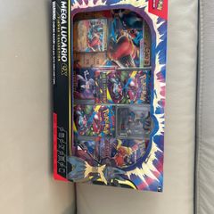 Pokemon TCG Mega Lucario Figure Collection