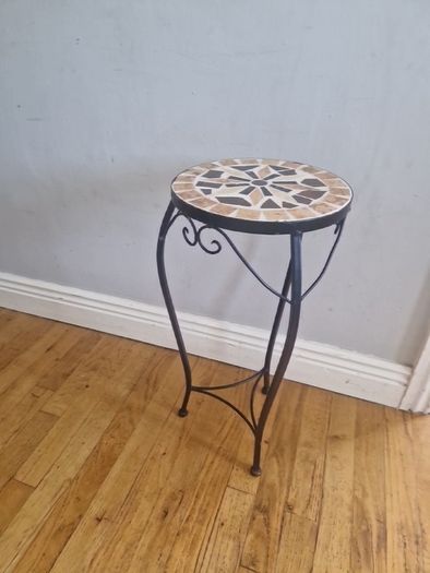 plant stand