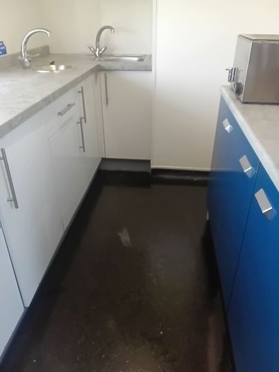 Price Reduced!log Cabin Catering Trailer Equipment