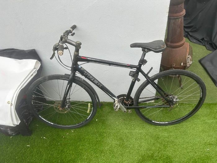 Trek FX Hybrid (black)