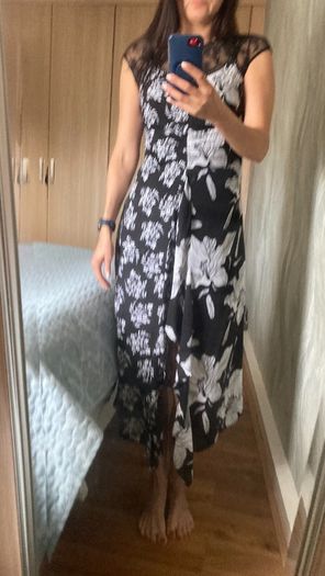 Guess dress size M / uk 10