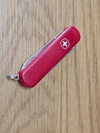 Vintage Discontinued Collectable Wenger Esquire 65mm Swiss Army Knife Keychain tool