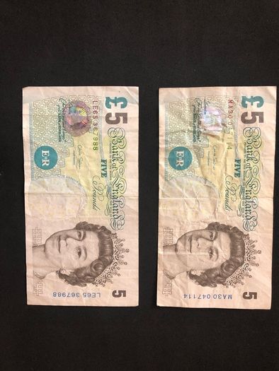Five pounds banknotes from England x2