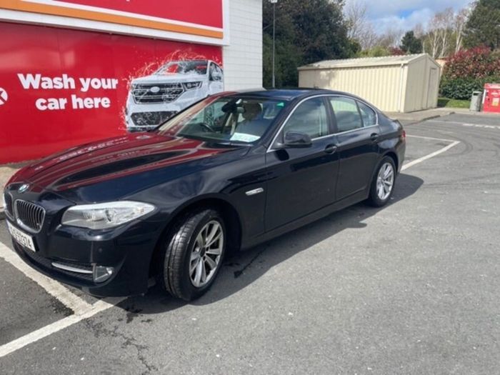 BMW 5-Series 2012