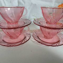 vintage glass teacups, pink glass, pink cups