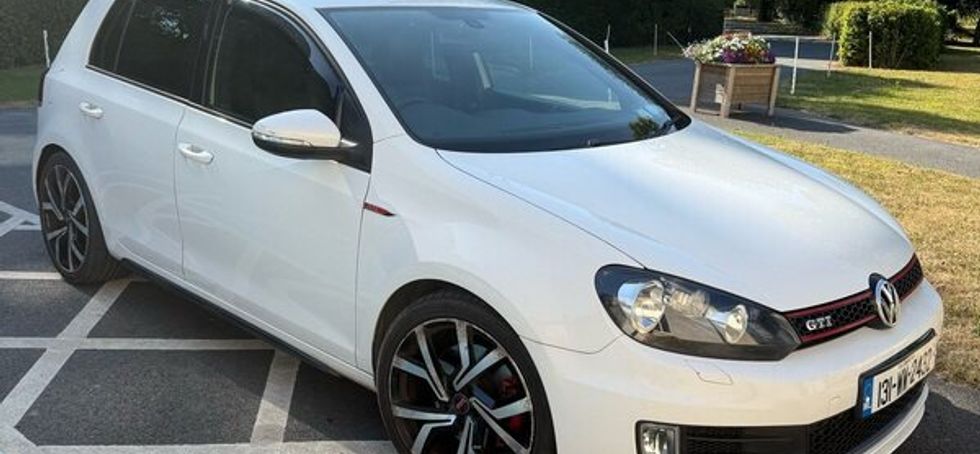 Volkswagen Golf GTI - High Spec