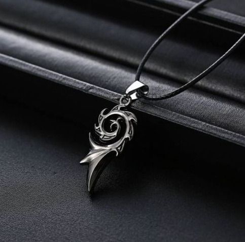 Vintage Style Celtic Knot Necklace