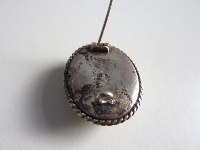 Sterling silver vintage / antique Iona marble Scottish brooch
