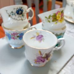 Mixed lot of China Teacups
