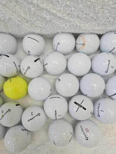 Taylormade golfballs