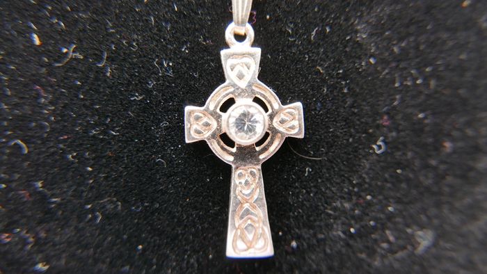 Vintage Sterling Silver 925 Celtic Heart Cross Pendant Necklace 18,2"