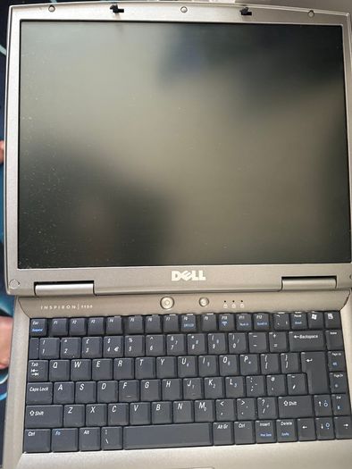 For parts - Dell Inspiriin 1150