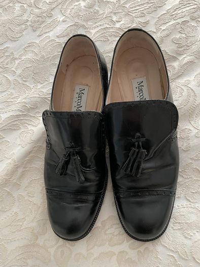 Marco Moreo Vintage Black Leather Tassel Loafers - Size 38.5 - Block Heel - Brogue Detail