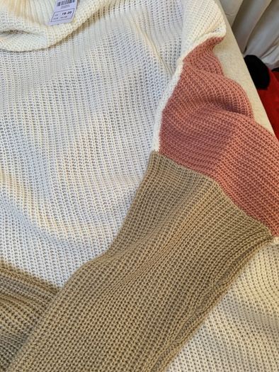 Oversized Jumper size 18/20 brand new